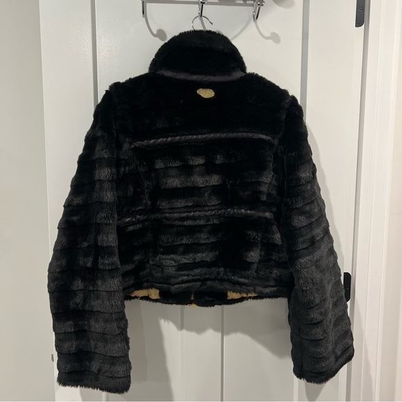 VINTAGE BABY PHAT WOMENS FAUX FUR COAT XL Black Zip Off Sleeve Gold Clasp Y2K - Picture 5 of 9